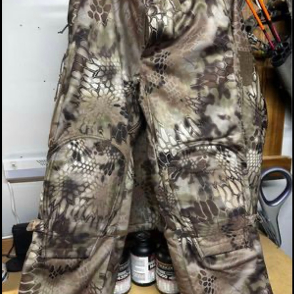 Kryptek Cadog Model Soft Shell Jacket And Pants. - image 4